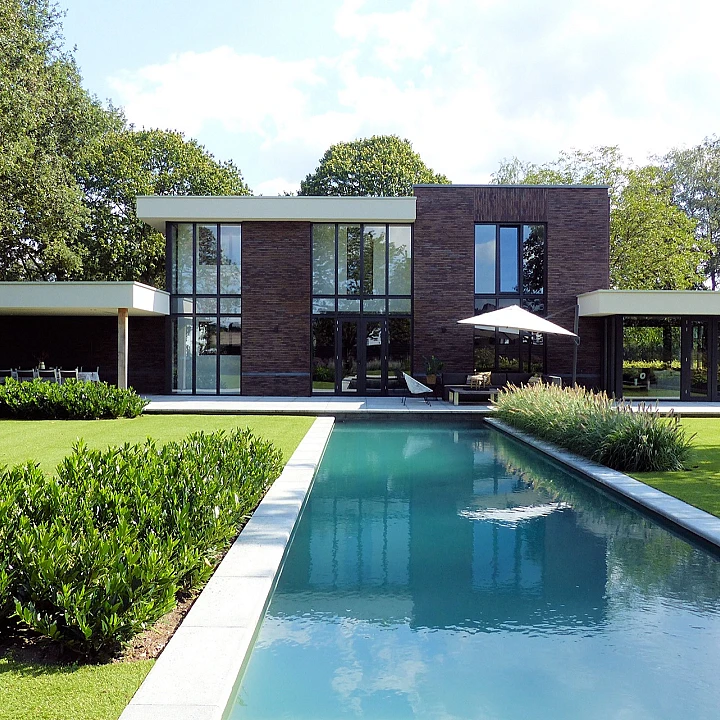 Villa strak modern