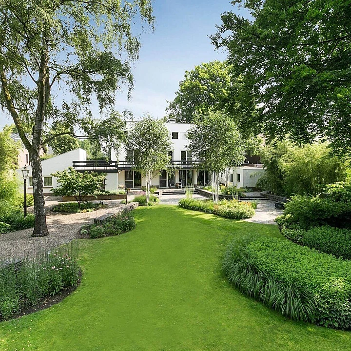 Romantische tuin Someren